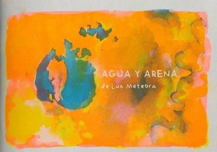 Agua y arena (Autoedición)