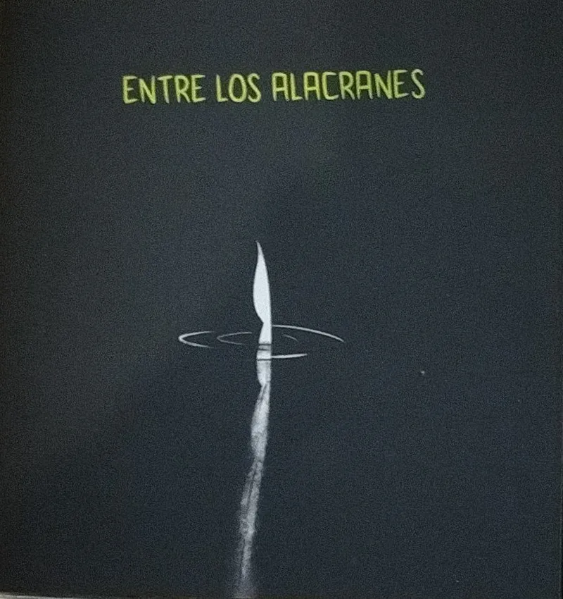 Entre los alacranes
